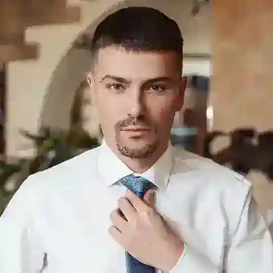 Выйди на свет Profile