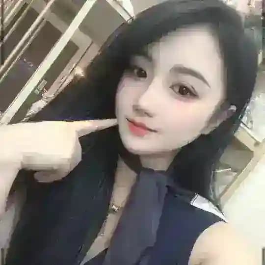 💙嘉琪💙大D🐻蜜桃臀 瑜伽老师🧘🏻♀️ Profile