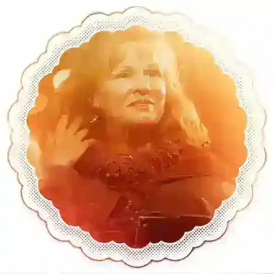 𝑀𝑜𝑙𝑙𝑦 . Profile