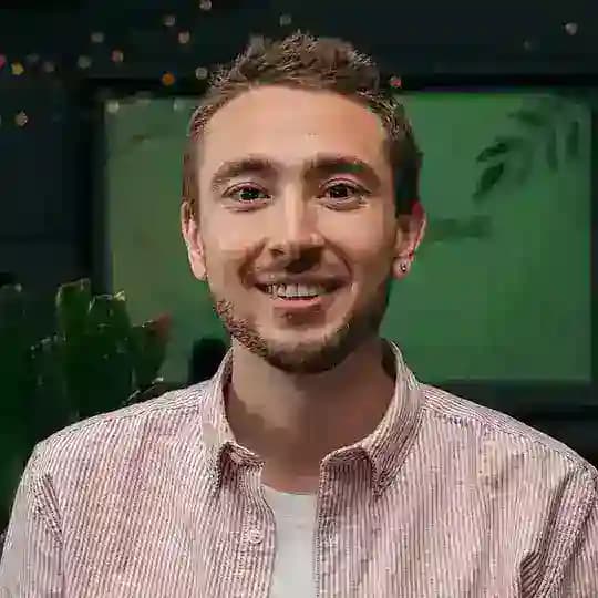 Кто такой Тимур Альмяшев?
