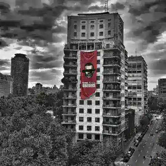 Chat sobre Alvise Pérez Profile