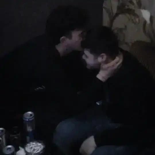 𝙲 𝙻 𝙾 𝚂 𝙴 𝙳 Profile