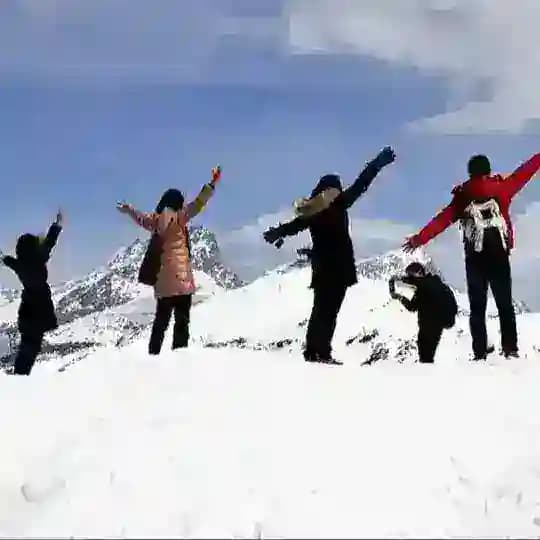 घूमने चलो Trip With Strangers Profile