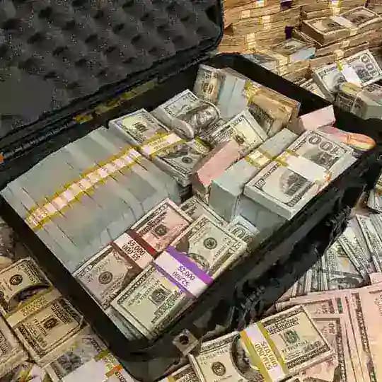 ភ្នាក់ងារ ROYAL99 CASINO ONLINE/កម្រៃខ្ពស់/លេងហ្វ្រីរាល់ថ្ងៃ Profile